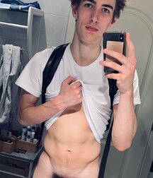 Hot Guys Showing It Off Boys Porn College Selfies 6252ccbf781f6.jpg