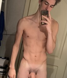 Hot Guys Showing It Off Boys Porn College Selfies 6252ccc47f236.jpg