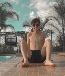 Cute Gay Boys Eye Candy  5f0c2ab1c7325.jpg