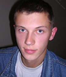 Cute Twink Porn Hunter-3 Gay 5f803d5680e57.jpg