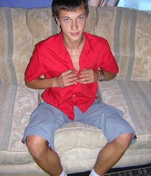 Cute Twink Porn Hunter-2 Gay 5f857eaf7b865.jpg