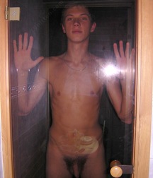 Cute Twink Porn Hunter-2 Gay 5f857f29bd563.jpg