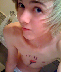 Ethan69's Cute Guys Some Clothed & Some Nude 61dd564181520.jpg