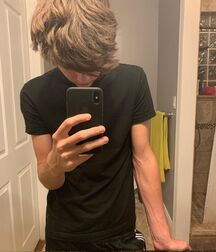 Ethan69's Cute Guys Some Clothed & Some Nude 61dd56a872057.jpg