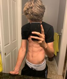 Ethan69's Cute Guys Some Clothed & Some Nude 61dd56aa3d689.jpg