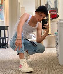 Ethan69's Cute Guys Some Clothed & Some Nude 61dd56c671d34.jpg