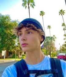 Ethan69's Cute Guys Some Clothed & Some Nude 61dd56d1dfd4c.jpg