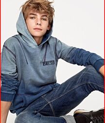 Ethan69's Cute Guys Some Clothed & Some Nude 61dd56eb16de0.jpg