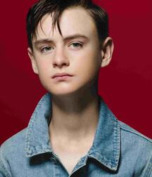 Boy Idols: Jaeden Martell (Actor) 5f1be1f54503c.jpg