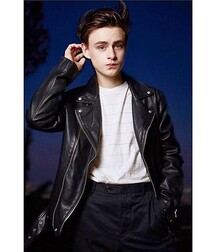 Boy Idols: Jaeden Martell (Actor) 5f1be1fd65bad.jpg