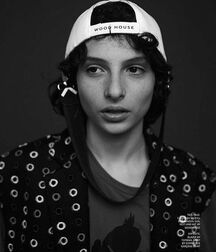 Boy Idols: Finn Wolfhard (Actor) 5f1caf41b3ec0.jpg