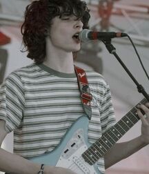 Boy Idols: Finn Wolfhard Part 2 (Actor) 5f1f2ac285860.jpg