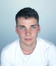 Models 2 Gay Tube 5f32e7140c904.jpg
