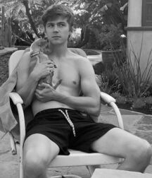 Gay Tube Black and White Hotties 01 5f4436cae7045.jpg