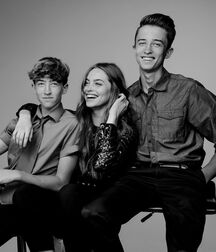 Maverick and Cash!! 5fd64f301bae0.jpg