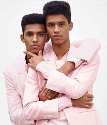 The Diaz Twins... 5fd812ebd6a9c.jpg