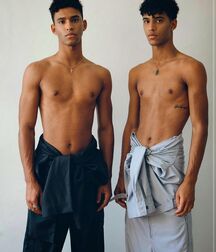 The Diaz Twins... 5fd813002665c.jpg