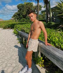 Its Just Nick... 5fec95113083e.jpg