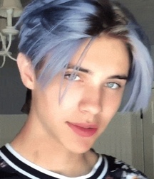 Emo Boy Noen...