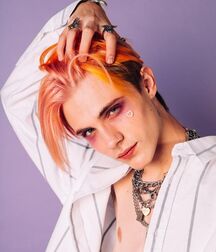 Emo Boy Noen... 6009ee3d73f83.jpg