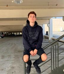 Ginger Hottie Caden!! 6010c3e3b8f1a.jpg
