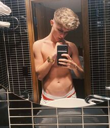 HRVY!! 60130a03182ed.jpg