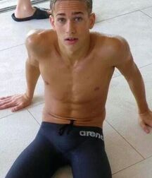 Butts N Bulges!!  6014c2e4cd1a0.jpg