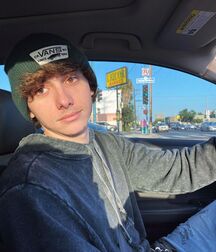 Boy Mavrick!! 6014cc30047a6.jpg