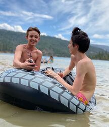 Trans Man Justin... 60176be0d3935.jpg