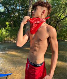 Latino Heat!!  60186bb7cb729.jpg