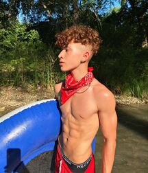 Latino Heat!!  60186bbc80ee1.jpg