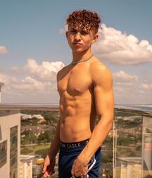 Latino Heat!!  60186bd1bfdec.jpg