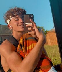 Latino Heat!!  60186be292646.jpg