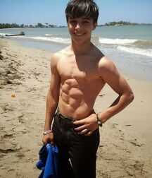 Shirtless And Smooth!! 60195909c4951.jpg
