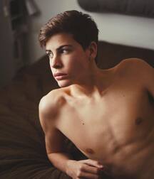 B-day Boy Arnau!!  60195984757f5.jpg