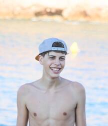 B-day Boy Arnau!!  601959899f93e.jpg