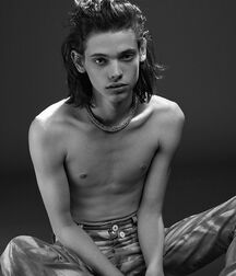 Super Model Erin!!  602c1ea53677e.jpg