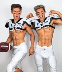 Twin Twinks!!  602c2fb188d4f.jpg