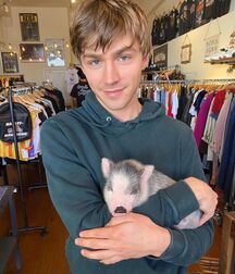 Miles And Miles Twink Tube 60312b7f94275.jpg