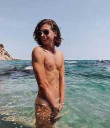 Fab Abs!!  603852573b79c.jpg