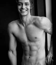 Fab Abs!!  6038525c722ac.jpg