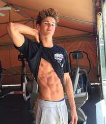 Fab Abs!!  6038527f2d3a4.jpg