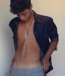 Model Boy Naim!!  603bbbffa4c7e.jpg