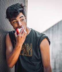 Model Boy Naim!!  603bbc3cd014c.jpg