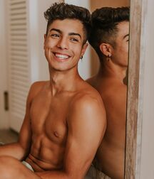 Model Boy Naim!!  603bbc5e82d6b.jpg