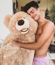 Model Boy Naim!!  603bbc830061e.jpg