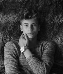 Model Boy Victor!!  603be0d52d356.jpg