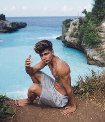 Model Boy Victor!!  603be0ea259db.jpg