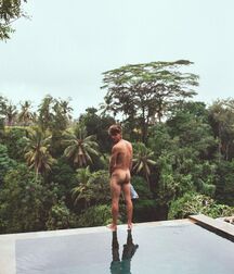Model Boy Victor!!  603be0f2cf90f.jpg