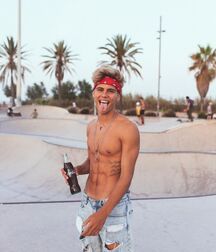 Model Boy Victor!!  603be10323468.jpg